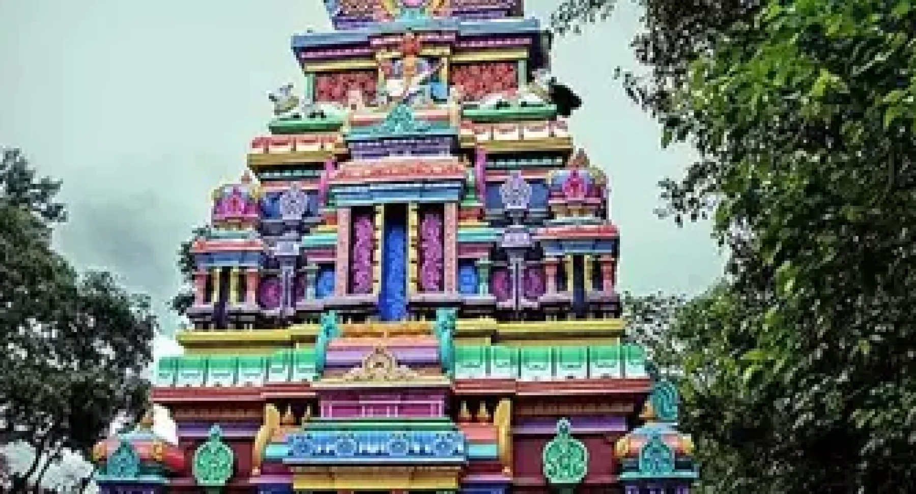 Neelkanth-Mahadev-Temple1-1200x540_400x300